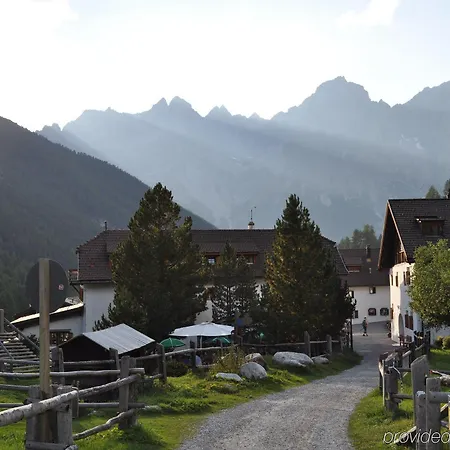 Alpengasthof Hotel 3*